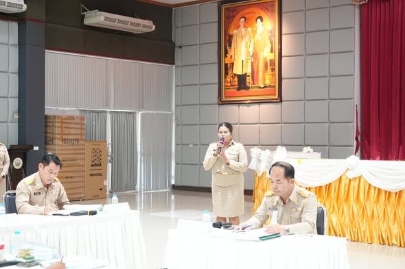 ประชุมสภาองค์การบริหารส่วนตำบลบ่อวิน สมัยสามัญ สมัยที่ 4 ประจำปี พ.ศ. 2568 วันที่ 17 พฤศจิกายน 2568 
