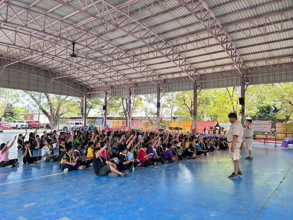  เข้าฐานกิจกรรมผจญภัย เดินทางไกล การชุมนุมรอบกองไฟ การจัดกิจกรรมครั้งนี้นักเรียนได้รับความรู้และความสนุกสนานในการทำกิจกรรมจากคณะวิทยากรและผู้กำกับประจำหมู่ตลอดการทำกิจกรรม