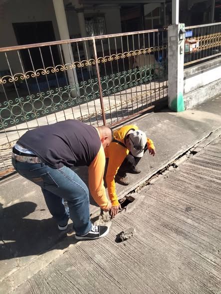  ลงพื้นที่ตรวจสอบถนนในซอยหมู่บ้านตะวันวิลล์ 2  ซอย 7 , ซอย 11 พบถนนในทรุดตัวเป็นโพรงขนาดใหญ่ พร้อมดำเนินการซ่อมแซมโดยเร่งด่วน